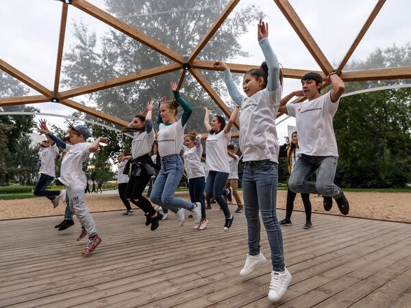 «Տոդեսի» բացօթյա մաստեր-կլասը «Ты супер! Танцы» նախագծի երեխաների համար - Sputnik Արմենիա