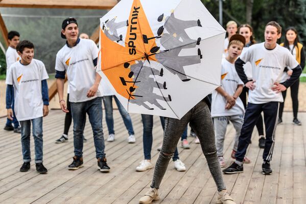 «Տոդեսի» բացօթյա մաստեր-կլասը «Ты супер! Танцы» նախագծի երեխաների համար - Sputnik Արմենիա