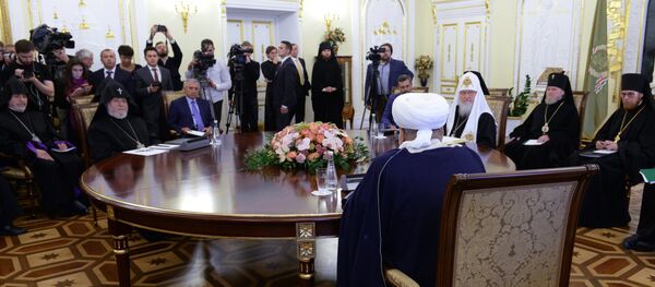 Встреча патриарха Кирилла с духовными лидерами Армении и Азербайджана - Sputnik Армения