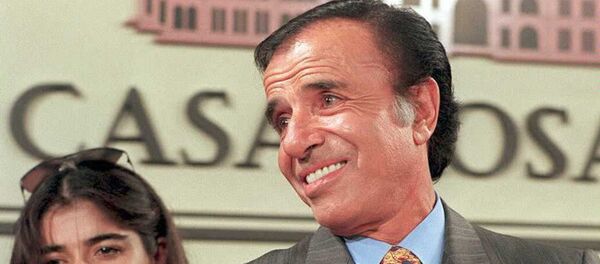 Бывший Президент Аргентины Карлос Менем Бывший Президент Аргентины Карлос Менем - Sputnik Արմենիա