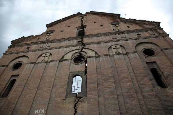 Армянская церковь Шамхорецоц Сурб Аствацацин Кармир Аветаран в Тбилиси Армянская церковь Шамхорецоц Сурб Аствацацин Кармир Аветаран в Тбилиси - Sputnik Արմենիա