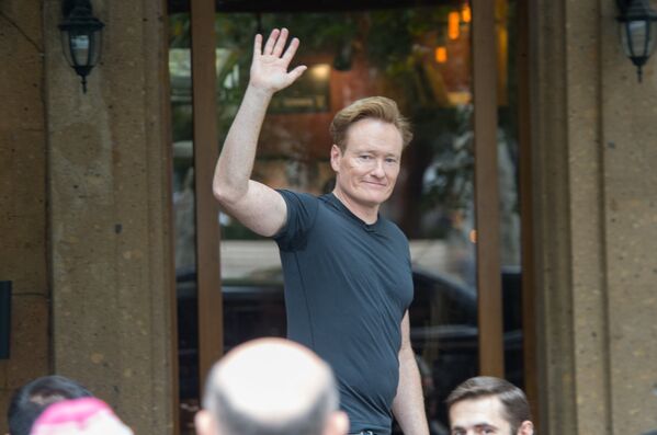 NBC հեռուստաընկերության Late Night with Conan O’Brien շոուի հաղորդավար Քոնան Օ’Բրայենը` Հայաստանում - Sputnik Արմենիա