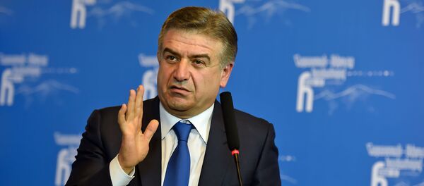 Премьер министр РА Карен Карапетян на форуме Армения-Диаспора - Sputnik Армения