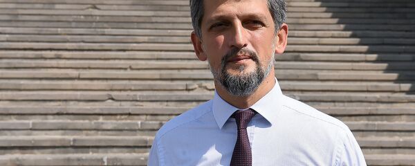 Гаро Пайлан на форуме Армения-Диаспора Гаро Пайлан на форуме Армения-Диаспора - Sputnik Արմենիա