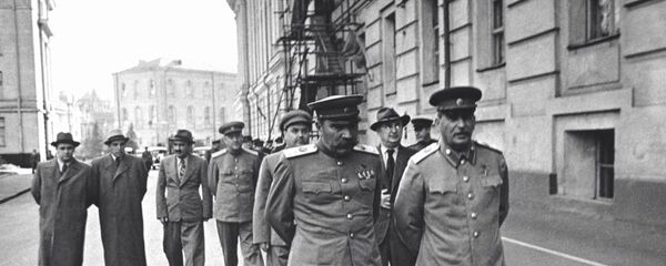 СТАЛИН БУДЕННЫЙ БЕРИЯ БУЛГАНИН - Sputnik Армения