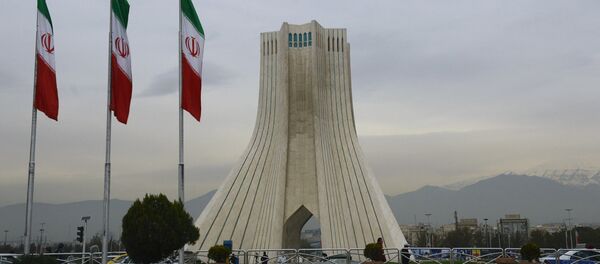 Башня Азади, построенная на одноименной площади в Тегеране. - Sputnik Армения