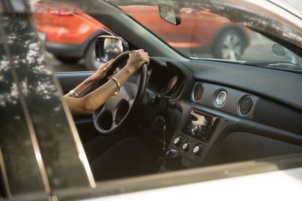 Женщина за рулем - Sputnik Армения