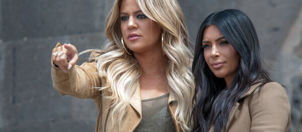 Ким и Хлои Кардашьян - Sputnik Армения