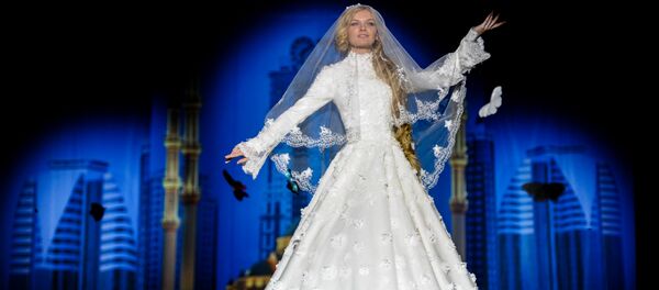 Модель Елена Кулецкая - Sputnik Армения