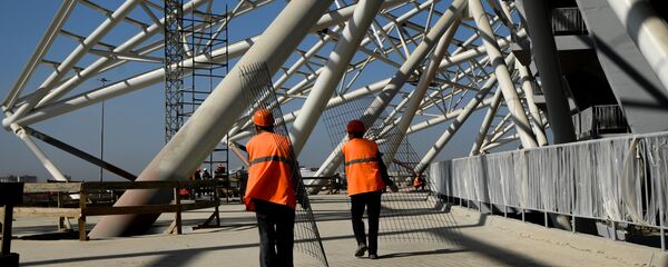 Рабочие на стройке - Sputnik Армения