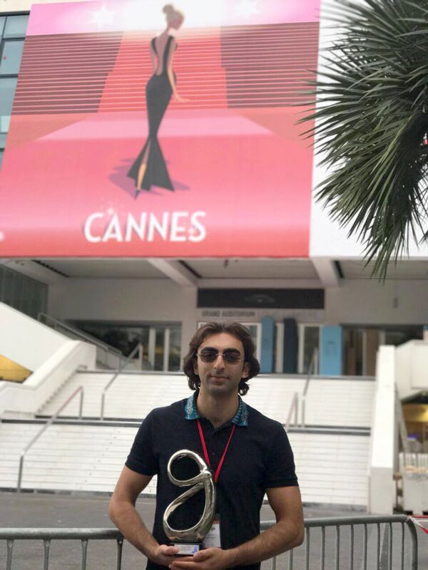 Сын Андраника Аветисяна с призом отца Сын Андраника Аветисяна с призом отца - Sputnik Армения