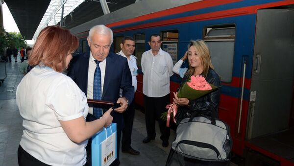 В Ереване встретили 50-тысячного пассажира международного поезда Ереван-Батуми-Ереван - Sputnik Армения