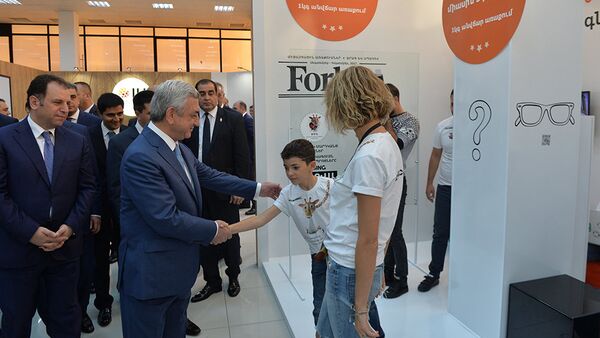 Президент принял участие в открытии выставки технологий DigiTec Expo-2017 Президент принял участие в открытии выставки технологий DigiTec Expo-2017 - Sputnik Արմենիա