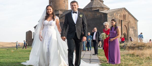 Свадьба Левона Ароняна и Арианы Каоли - Sputnik Армения