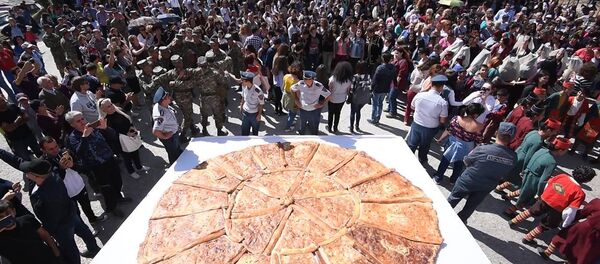 Խաչիկ գյուղում գաթայի փառատոն անցկացվեց Խաչիկ գյուղում գաթայի փառատոն անցկացվեց - Sputnik Արմենիա