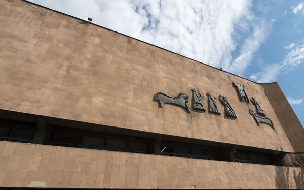 Нецелесообразно: директор спортшколы о проекте слияния с Домом шахмат им. Петросяна - Sputnik Армения