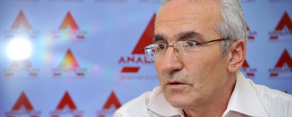 Грачья Петросян - Sputnik Արմենիա