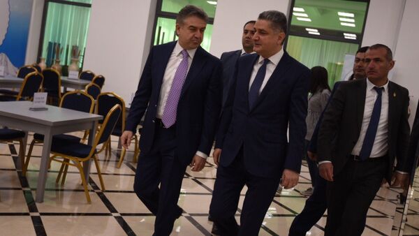 Международный форум евразийского партнёрства. Карен Карапетян и Тигран Саркисян  - Sputnik Армения
