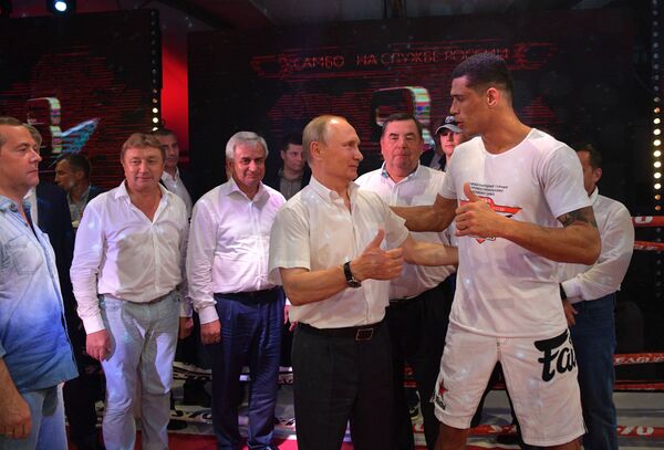 Владимир Путин посетил Международный турнир по самбо в Сочи - Sputnik Армения