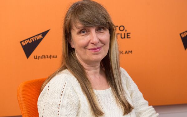 Наташа Барон в гостях у радио Sputnik Армения - Sputnik Армения