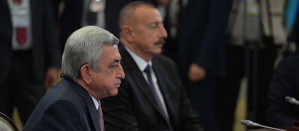 Серж Саргсян и Ильхам Алиев Серж Саргсян и Ильхам Алиев - Sputnik Армения