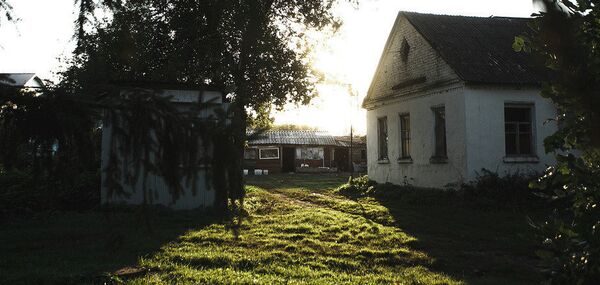В село Архангельское духоборцы переехали в 1989 году В село Архангельское духоборцы переехали в 1989 году - Sputnik Армения