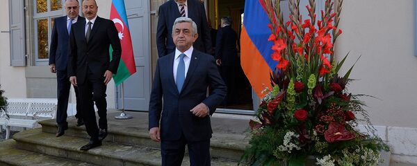 Встреча президентов Армении и Азербайджана Сержа Саргсяна и Ильхама Алиева в Женеве - Sputnik Армения