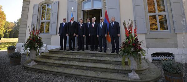 Встреча президентов Армении и Азербайджана Сержа Саргсяна и Ильхама Алиева в Женеве - Sputnik Армения