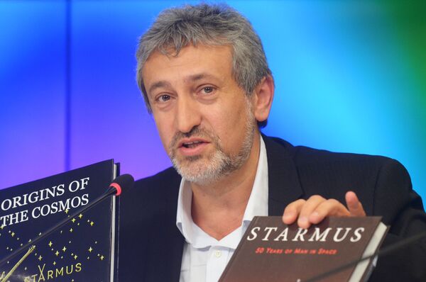 Ханс Зиммер и Брайан Мэй готовы, ждут Маска - как армянин пытается спасти туризм Армении - Sputnik Армения