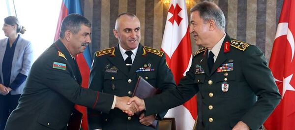 Закир Гасанов, Владимир Чачибаиа и Улуси Акар - Sputnik Армения