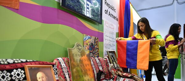 Стенд Армении на Всемирном фестивале молодежи в Сочи Стенд Армении на Всемирном фестивале молодежи в Сочи - Sputnik Армения