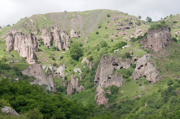 Особо любопытным на заметку: какие туристические сокровища скрываются на юге Армении Особо любопытным на заметку: какие туристические сокровища скрываются на юге Армении - Sputnik Армения