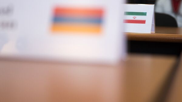 Флаги Армении и Ирана - Sputnik Արմենիա