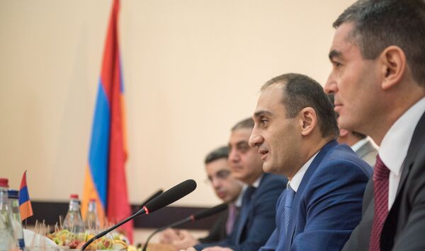 Вардан Арутюнян Вардан Арутюнян - Sputnik Армения