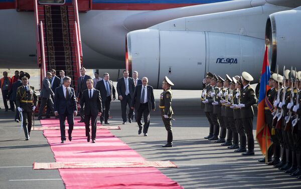 Дмитрий Медведев прибыл в Ереван - Sputnik Армения