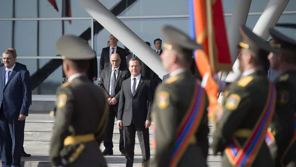 Дмитрий Медведев прибыл в Ереван - Sputnik Армения