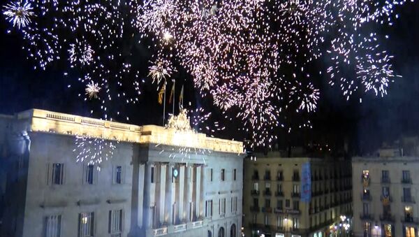 Реакция на объявление о независимости Каталонией в Барселоне - Sputnik Արմենիա