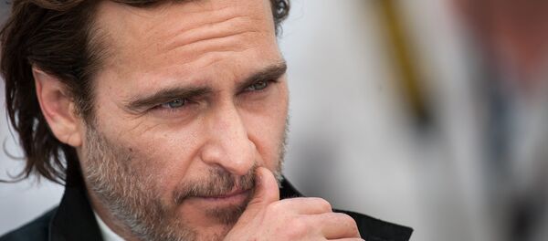 Актер Хоакин Феникс на фотосессии фильма Линн Рэмси Тебя никогда здесь не было (You Were Never Really Here) на 70-ом Каннском кинофестивале (27 мая 2017). Канны - Sputnik Армения