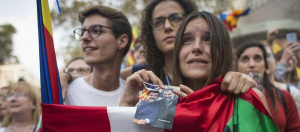 Акция у здания парламента Каталонии в поддержку провозглашения независимости - Sputnik Армения