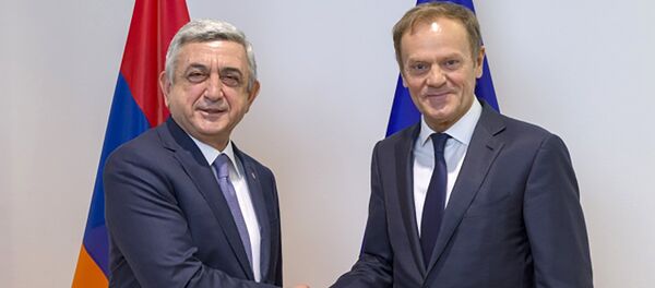 Президент Армении Серж Саргсян и президент ЕС Дональд Туск - Sputnik Армения