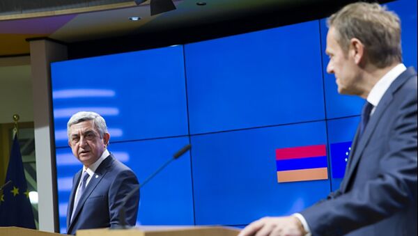 Президент Армении Серж Саргсян и президент ЕС Дональд Туск - Sputnik Армения