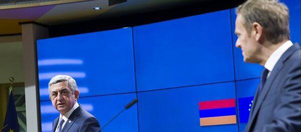 Президент Армении Серж Саргсян и президент ЕС Дональд Туск - Sputnik Армения