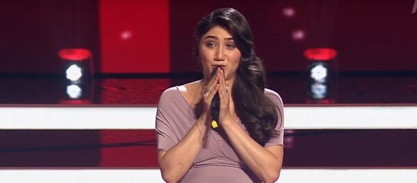 Певица из Еревана Анаит Погосян на шоу Голос Певица из Еревана Анаит Погосян на шоу Голос - Sputnik Արմենիա