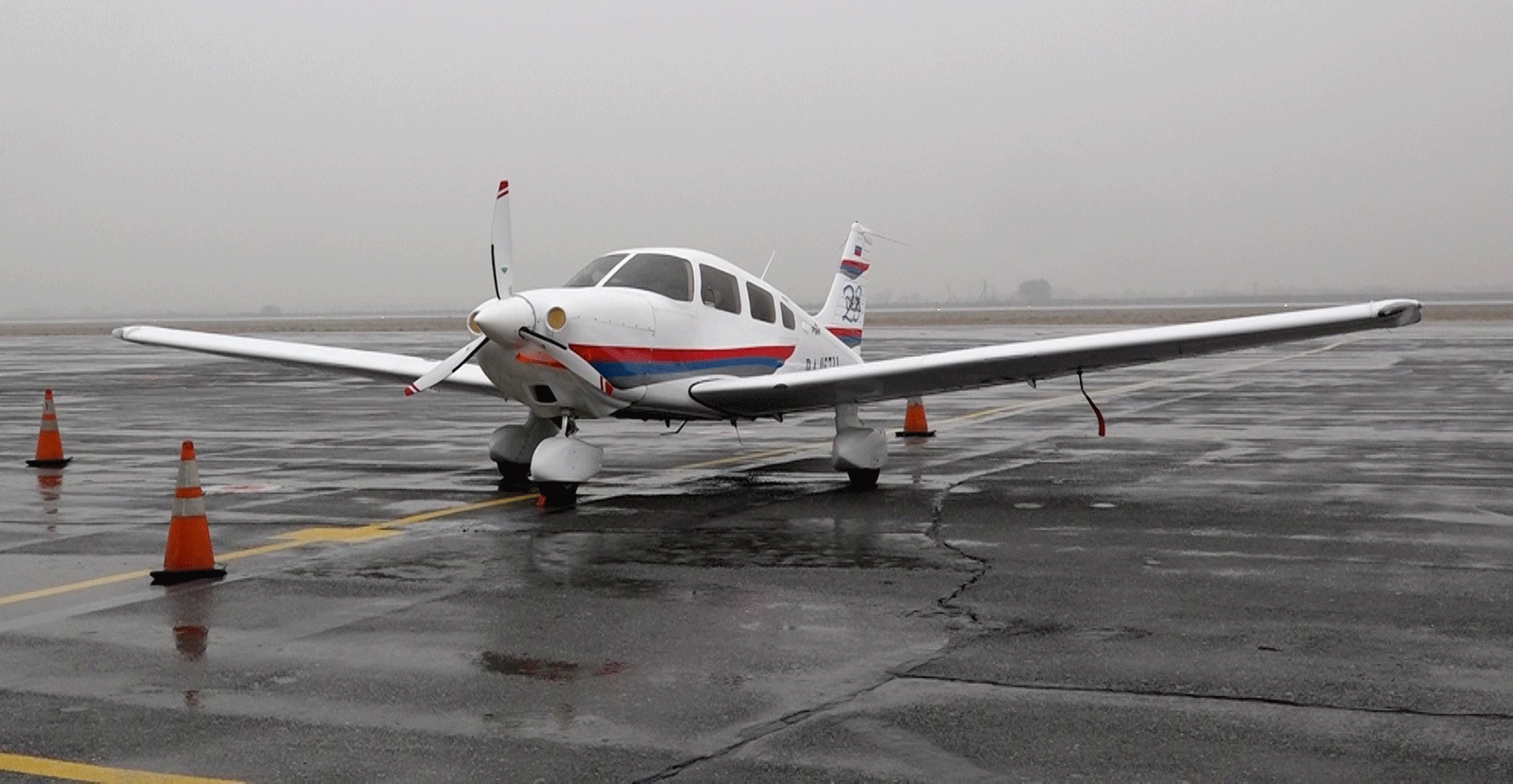Самолет Piper PA-28-181 - Sputnik Армения