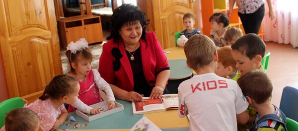 Директор усть-каменогорского детского дома Умiт Майра Бейсеканова - Sputnik Армения