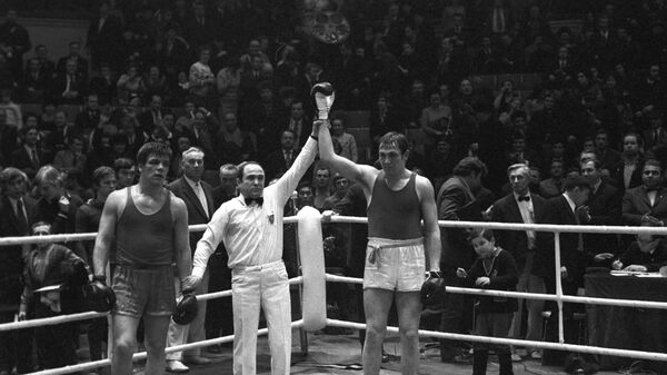 Боксер Евгений Горстков Боксер Евгений Горстков - Sputnik Армения