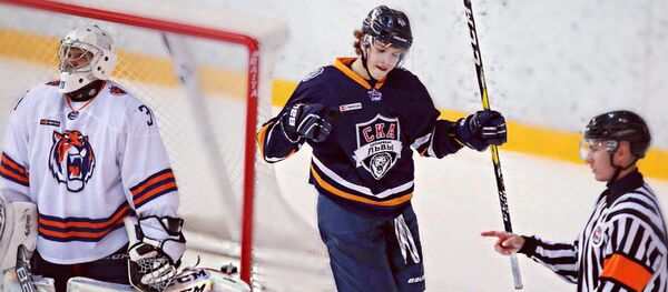 Хоккеист Алексей Полодян Хоккеист Алексей Полодян - Sputnik Армения