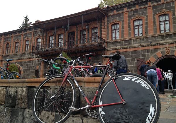 Գյումրու մեծահարուստ ընտանիքներից մեկի՝ Ձիթողցյանների տուն-թանգարան, որը պահպանել է XVIII դարի ողջ կոլորիտը Գյումրու մեծահարուստ ընտանիքներից մեկի՝ Ձիթողցյանների տուն-թանգարան, որը պահպանել է XVIII դարի ողջ կոլորիտը - Sputnik Արմենիա