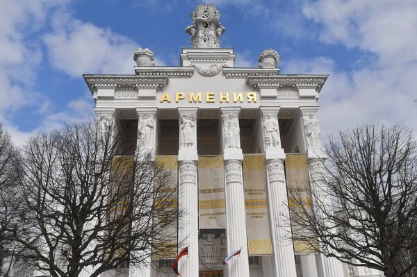 Посольство Армении на ВДНХ: как Сафарян из Шуши строил города, а не бездушные коробки - Sputnik Армения