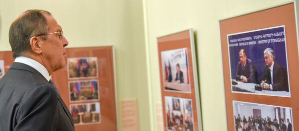 Открытие выставки 25 лет. Дружба проверенная веками. МИД РФ Сергей Лавров - Sputnik Армения